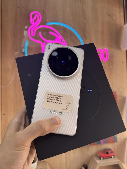 Vivo Vivo x200 ultra