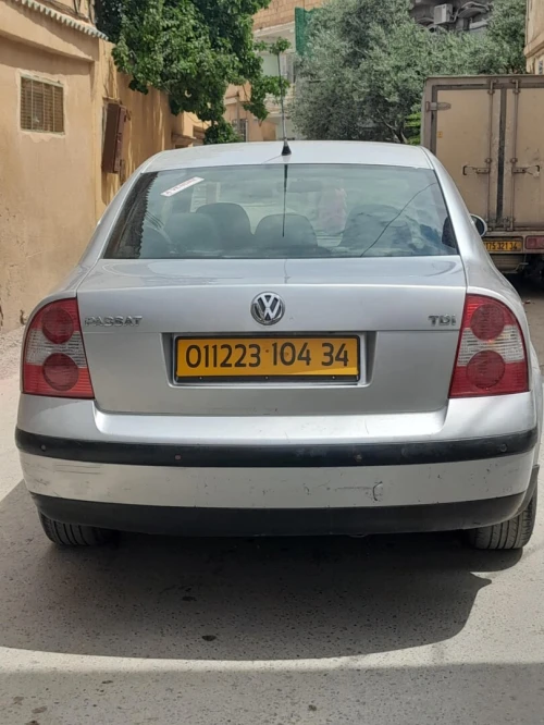 باسات بي 5 2004 2004 