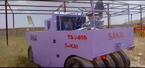 BOMAG ET Pneumatique SAKAI 1997
