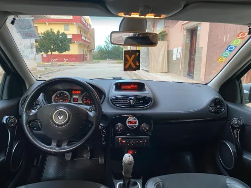 Renault Clio 3 2012 Night and Day