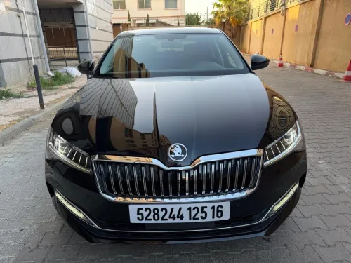 Skoda Superbe 2025 Premium luxury