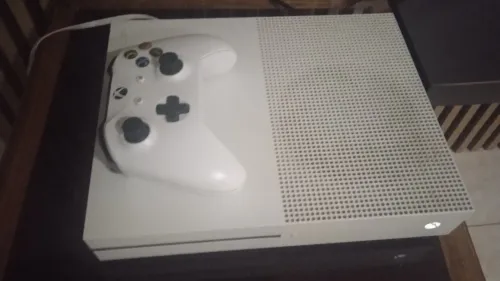 Xbox one s 1tb etat10/10