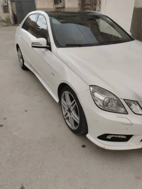 Mercedes Classe E 2011 AVANTGARDE Pack AMG
