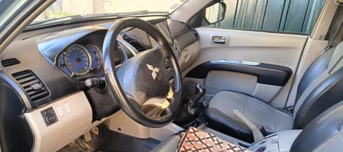 Mitsubishi L200 2007 