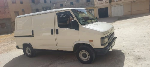 Peugeot J5 1993 J5