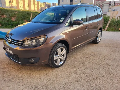 Volkswagen Touran 2014 Life