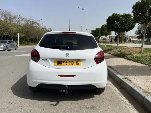 Peugeot 208 2019 Allure Facelift