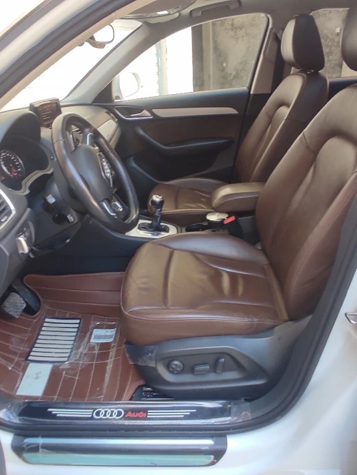Audi Q3 2013 Off Road