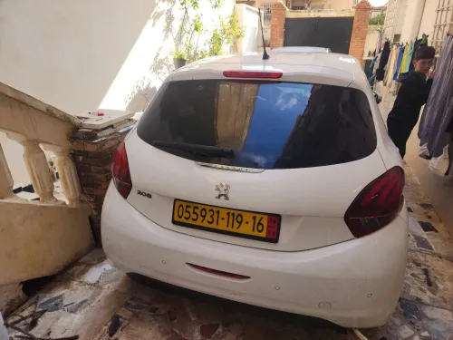 Peugeot 208 2019 Access Facelift