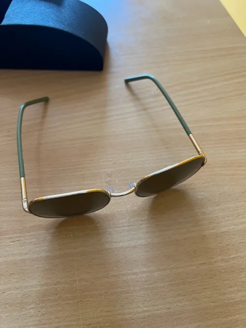 lunettes de marque Prada