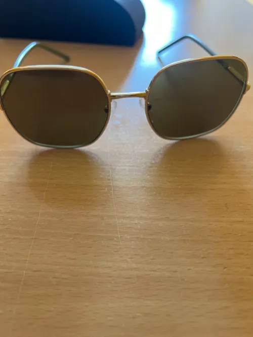 lunettes de marque Prada