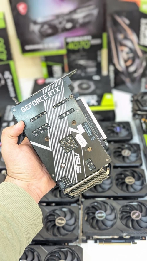 ASUS RTX Dual 3060 Ti 8Go Mini V2 ( Used )