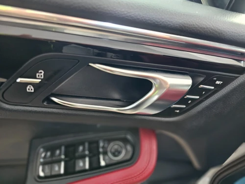 Porsche Macan 2026 Macan T