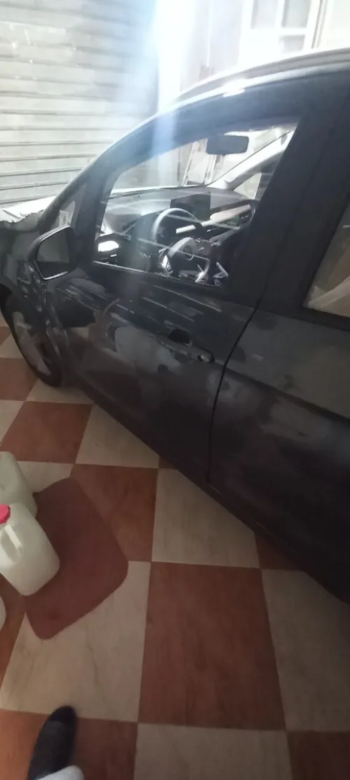 Livan X3 Pro  2026 Toit œuvrant, Boîte auto