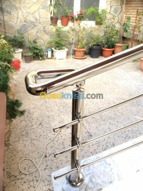 Inox