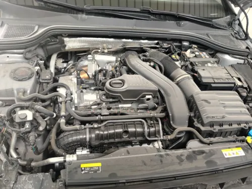 Volkswagen Golf 8 2026 R-Line