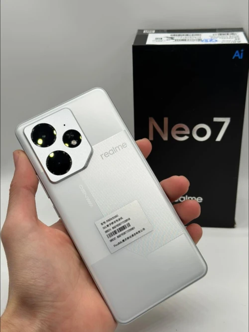 Realme Neo 7