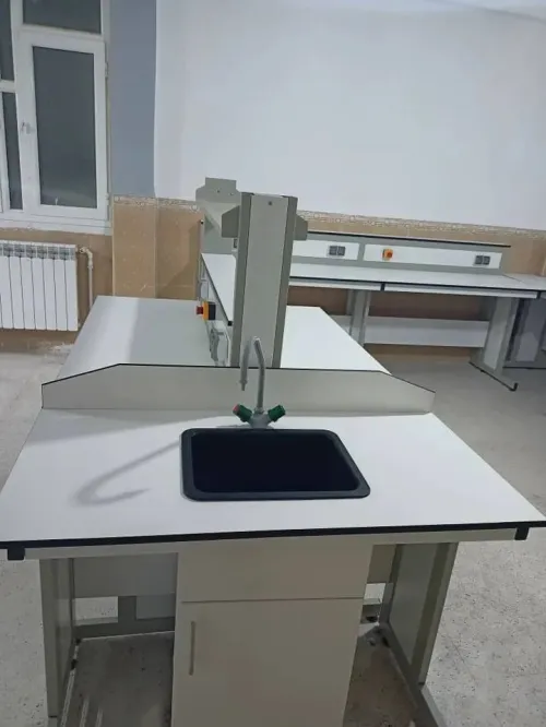 Paillasse de laboratoire