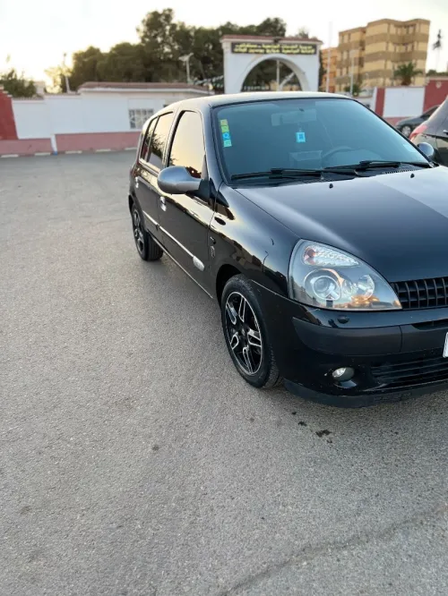 Renault Clio 2 2004 Mlabssa  initiale