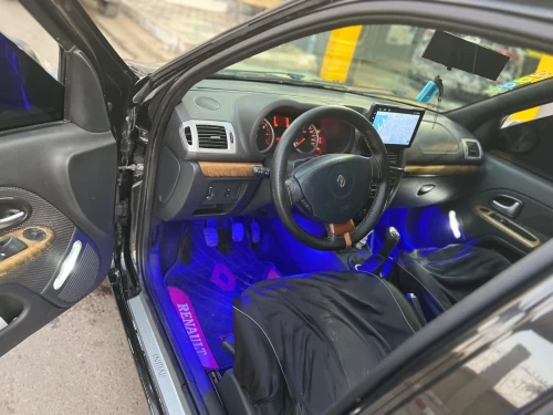 Renault Clio 2 2004 Mlabssa  initiale
