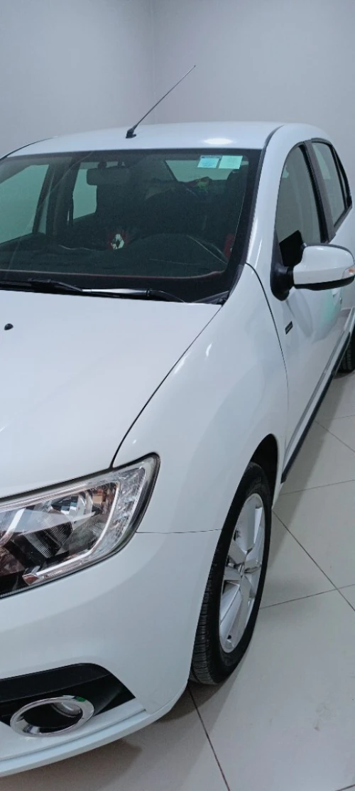 Renault Symbol 2019 Édition white