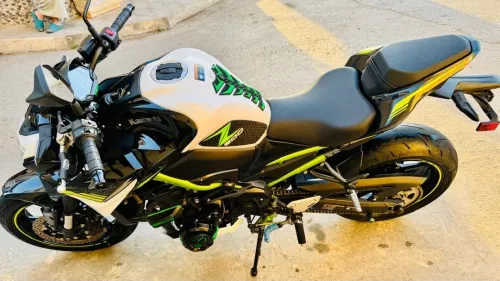 Kawasaki Z900 2022