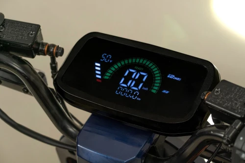 SCOOTER ÉLECTRIQUE vitesse 55 km/h