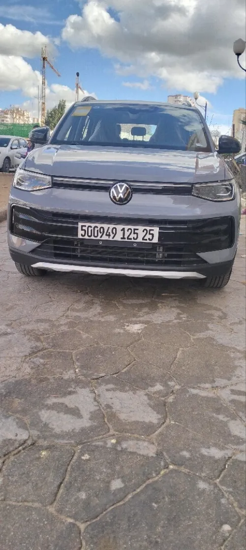 Volkswagen Tahru 2025 XR