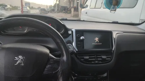 Peugeot 208 2013 Allure