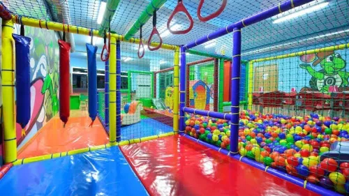 Vente d'un centre de loisirs et de divertissement avec tous ses équipements et installationsبيع مركز للتسلية و الترفيه بكامل معداته و تجهيزاته