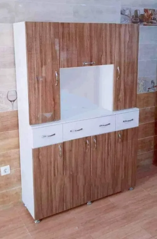 buffet / élément / bahut / armoire / rangement de cuisine 