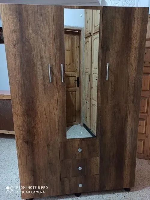 armoire / chambre / commode / rangement
