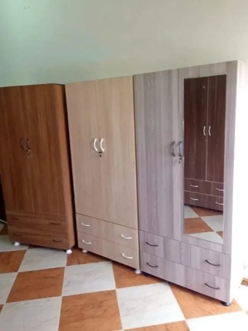 armoire / chambre / commode / rangement