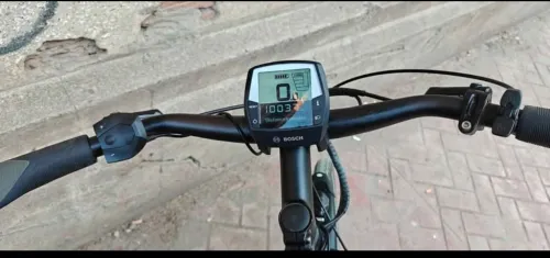 Vélo électrique moteur Bosch active plus transmission couroi nuvinci vitesses automatique