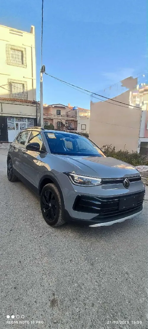 Volkswagen Tahru 2025 XR