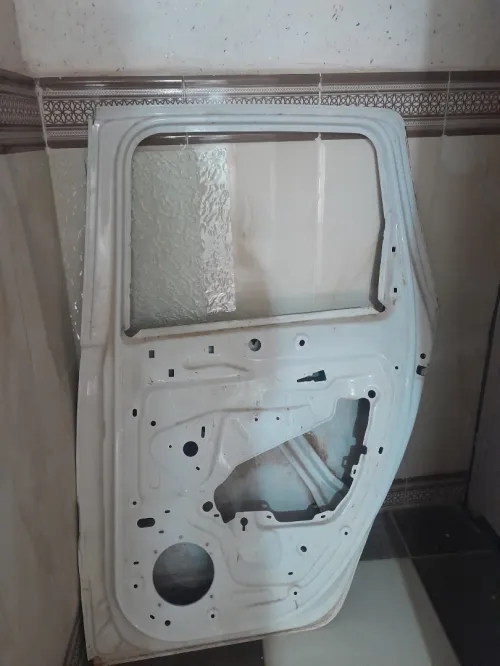 Porte arière droite  c3 picasso