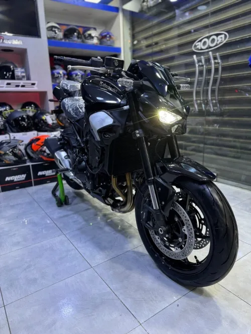 Kawasaki Z900 125ch 2025