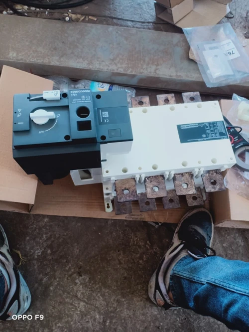 Armoire commandes et contrôle automatique de groupes électrogènes