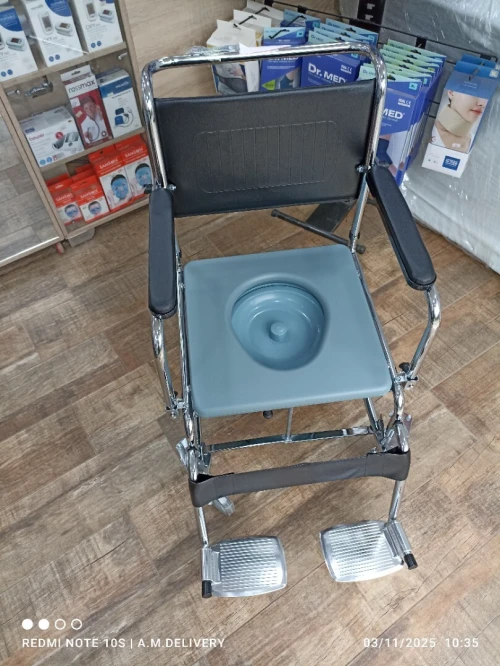 Fauteuil GARDE ROBE chrome+roues