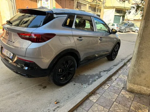 Opel GrandLand 2025 Grand