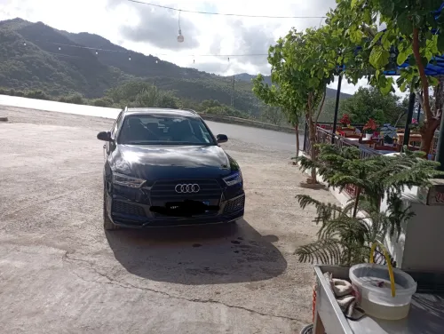 Audi Q3 2018 S Line