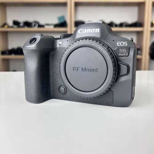 Canon R6ll 