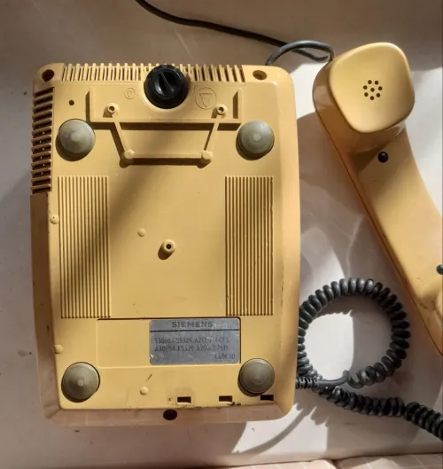 Teleohone retro années 1970 Simens