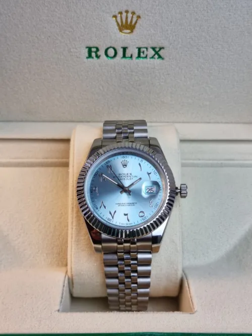 Montre Rolex DateJust 40mm chiffre arab