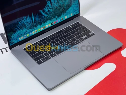 MAC BOOK PRO 16 I9 16GO 1TB 5500M