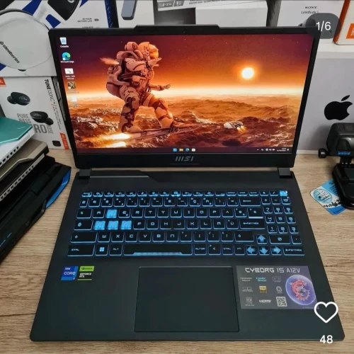 MSI Cyborg 15 Core i7-12650H RTX 4060 32GB DDR5 SSD 512GB 144Hz