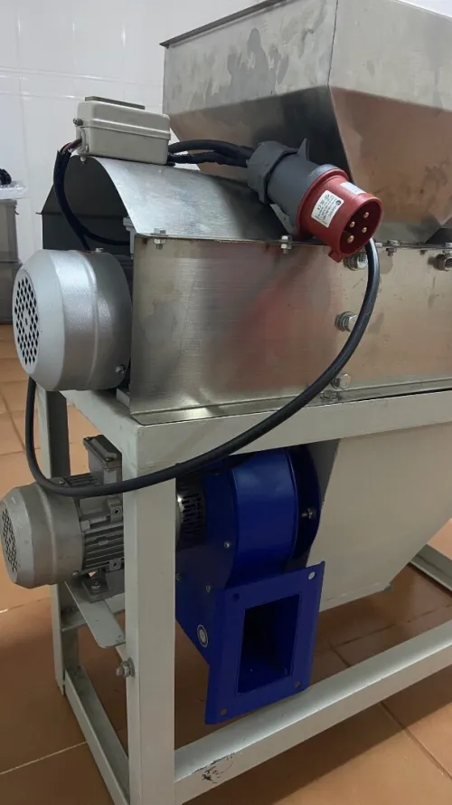 Machine éplucheuse cacahuète 