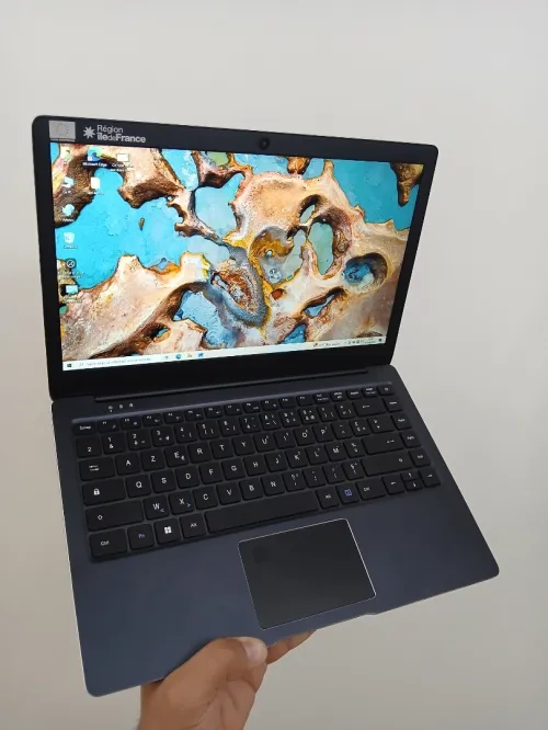 Laptop Unowhy INTEL Celeron N4120 Anne 2022 RAM 4GB SSD 64GB
