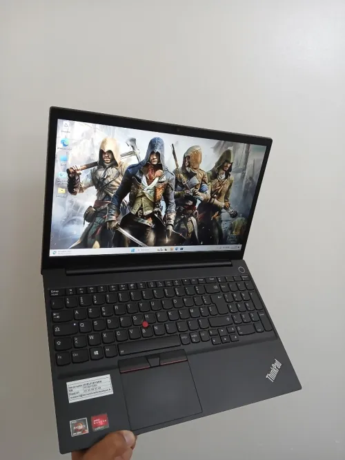 Lenovo ThinkPad E15 AMD RYZEN 5 4500U RAM 12GB SSD 512GB 15.6 FHD