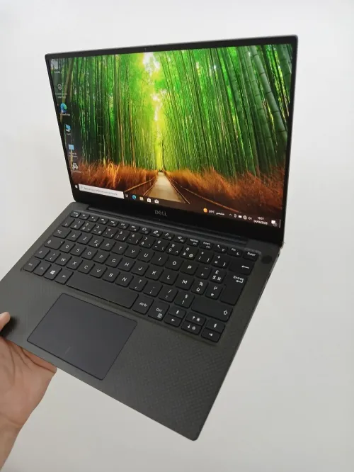 Dell XPS 13 7390 I5 10210U RAM 8GB SSD 256GB ECRAN 13.3 FHD